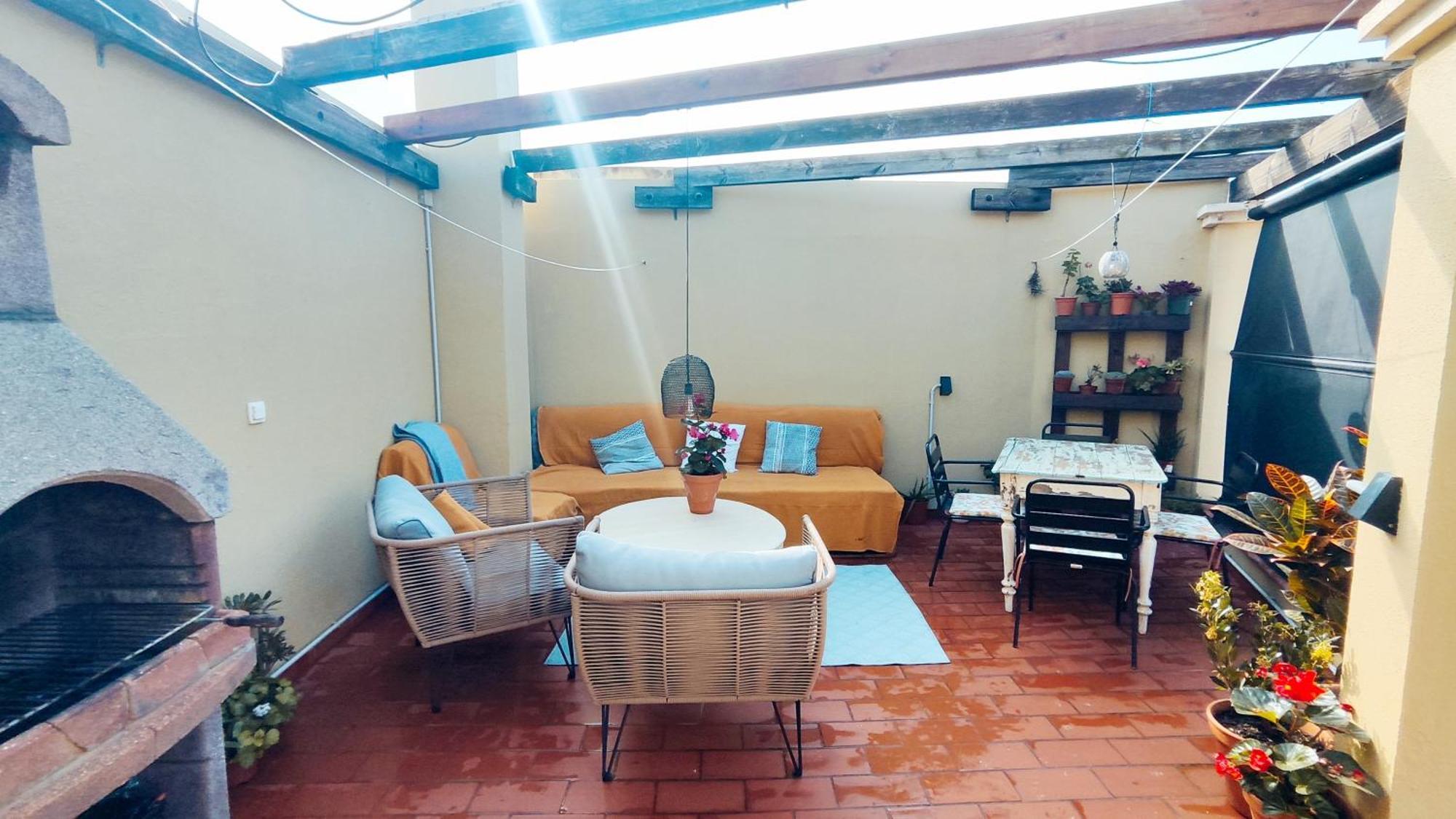 La Terraza De La Linea * La Línea de la Concepción